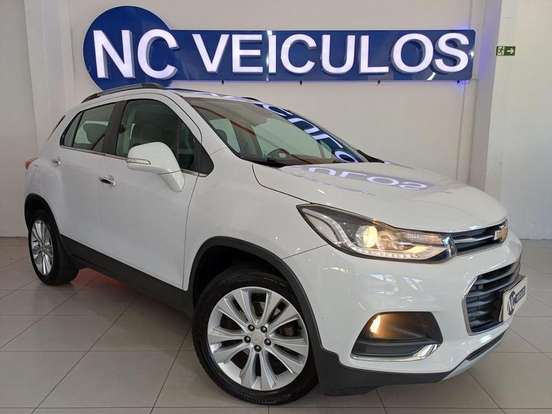 CHEVROLET-TRACKER-2018
