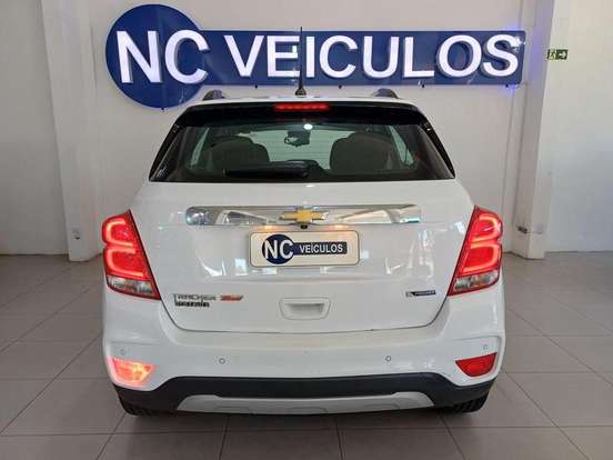 CHEVROLET-TRACKER-2018