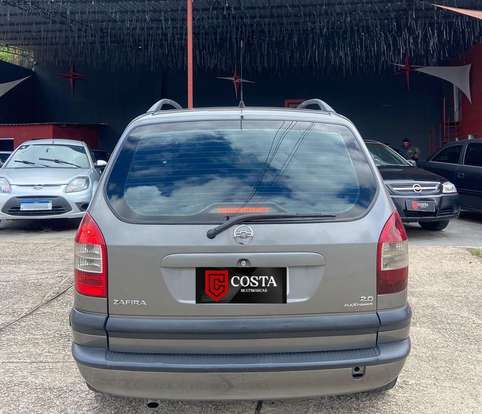 CHEVROLET-ZAFIRA-2004