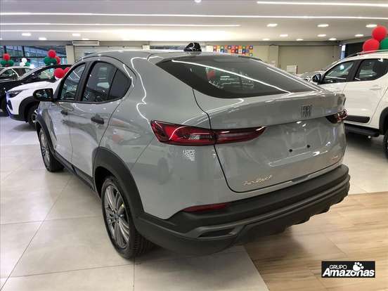 FIAT-FASTBACK-2025