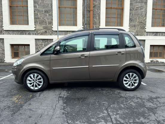 FIAT-IDEA-2015