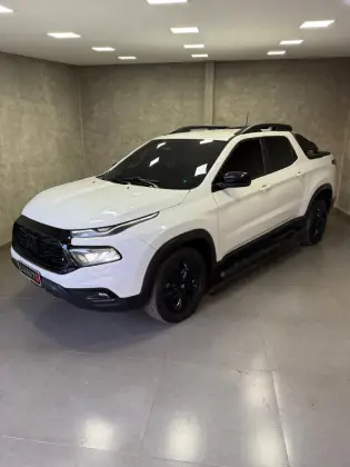 FIAT TORO 1.3 TURBO 270 FLEX FREEDOM AT6 FIAT TORO 1.3 TURBO 270 FLEX FREEDOM AT6