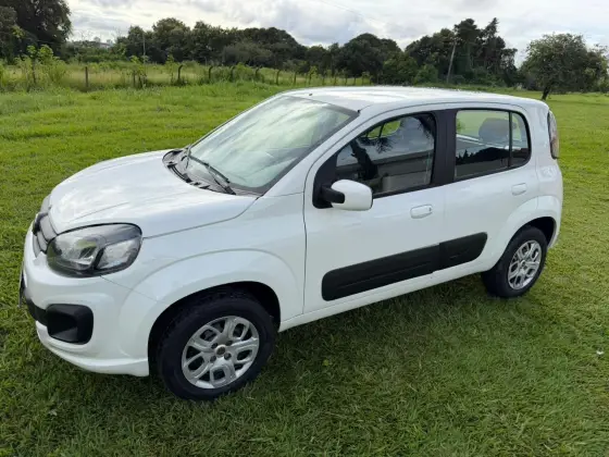 FIAT UNO 1.0 FIREFLY FLEX DRIVE MANUAL