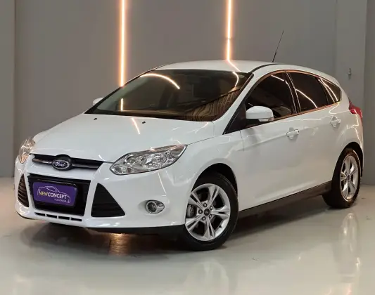 FORD FOCUS 1.6 SE 16V FLEX 4P POWERSHIFT