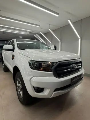 FORD RANGER 2.2 XLS 4X4 CD 16V DIESEL 4P AUTOMÁTICO