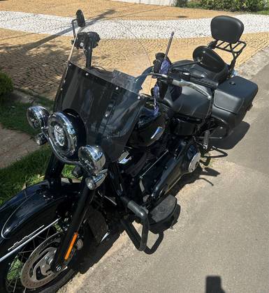HARLEY-DAVIDSON SOFTAIL HERITAGE CLASSIC 