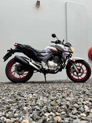 HONDA-CB TWISTER-2021