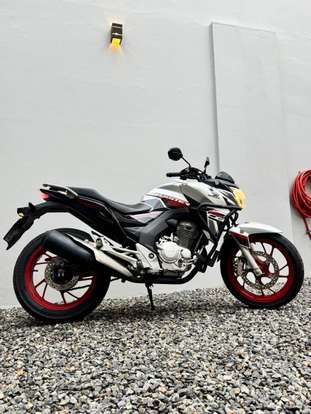 HONDA-CB TWISTER-2021