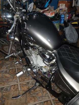 HONDA-SHADOW 600C VT-2000
