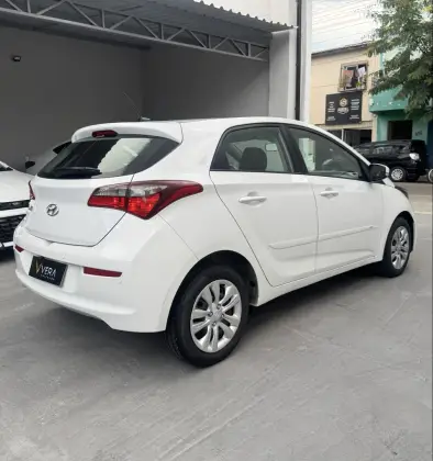 HYUNDAI HB20 1.0 COMFORT 12V FLEX 4P MANUAL