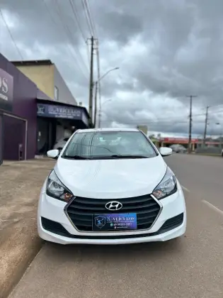 HYUNDAI HB20 1.0 COMFORT PLUS 12V TURBO FLEX 4P MANUAL