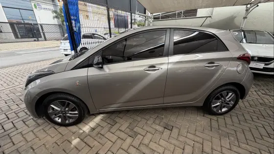 HYUNDAI HB20 1.6 COPA DO MUNDO FIFA 16V FLEX 4P AUTOMÁTICO