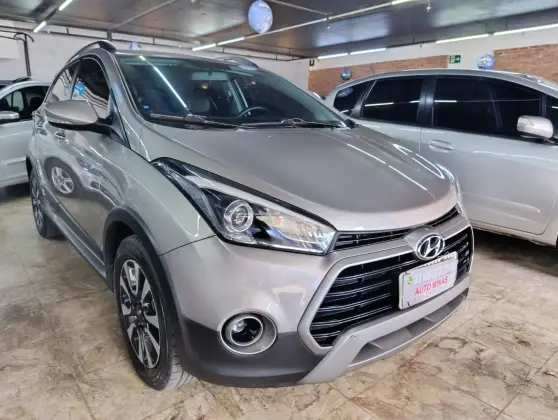 HYUNDAI HB20 1.6 PREMIUM 16V FLEX 4P AUTOMÁTICO HYUNDAI HB20 1.6 PREMIUM 16V FLEX 4P AUTOMÁTICO