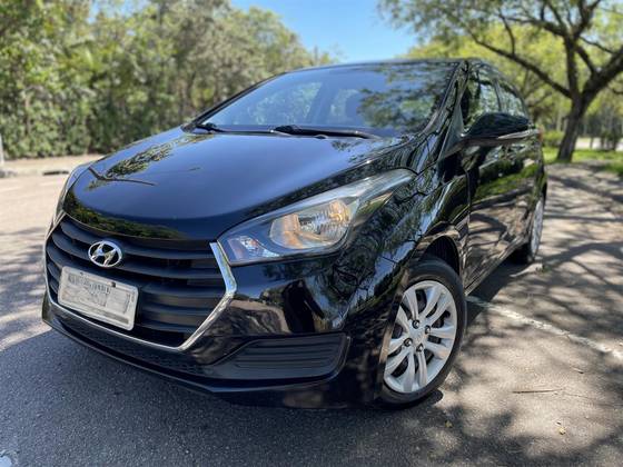 HYUNDAI HB20 1.0 COMFORT PLUS 12V FLEX 4P MANUAL