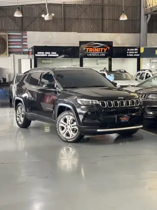 JEEP COMPASS 1.3 T270 TURBO FLEX LONGITUDE AT6