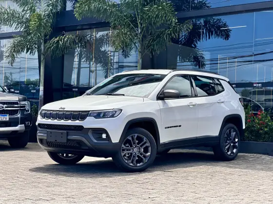 JEEP COMPASS 2.0 TD350 TURBO DIESEL LONGITUDE AT9 JEEP COMPASS 2.0 TD350 TURBO DIESEL LONGITUDE AT9