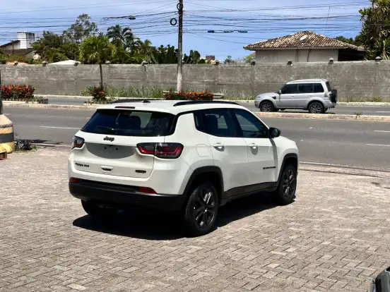 JEEP-COMPASS-2021