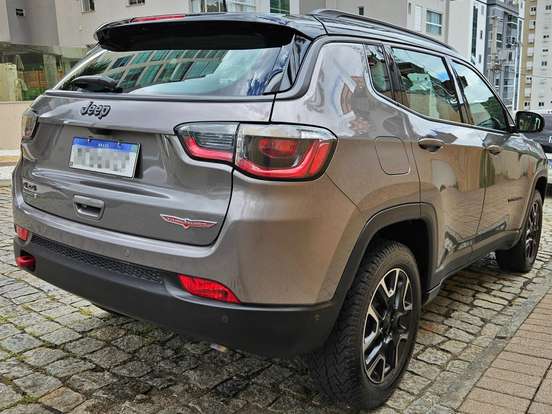 JEEP-COMPASS-2.0 16V DIESEL TRAILHAWK 4X4 AUTOMÁTICO JEEP-COMPASS-2020