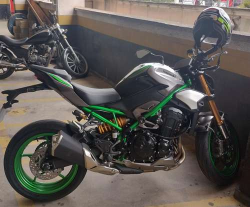 KAWASAKI-Z900 R EDITION-2025