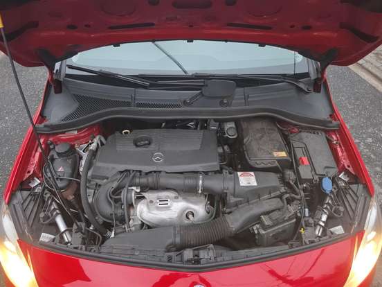 MERCEDES-BENZ-B 200-1.6 TURBO GASOLINA 4P AUTOMÁTICO MERCEDES-BENZ-B 200-2013