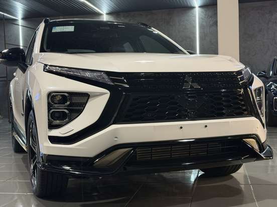 MITSUBISHI-ECLIPSE CROSS-1.5 MIVEC TURBO GASOLINA HPE-S BLACK S-AWC CVT MITSUBISHI-ECLIPSE CROSS-2026