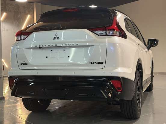 MITSUBISHI-ECLIPSE CROSS-1.5 MIVEC TURBO GASOLINA HPE-S BLACK S-AWC CVT MITSUBISHI-ECLIPSE CROSS-2026