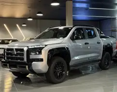 MITSUBISHI TRITON 2.4 BITURBO DIESEL CD KATANA 4X4 AUTOMÁTICO MITSUBISHI TRITON 2.4 BITURBO DIESEL CD KATANA 4X4 AUTOMÁTICO
