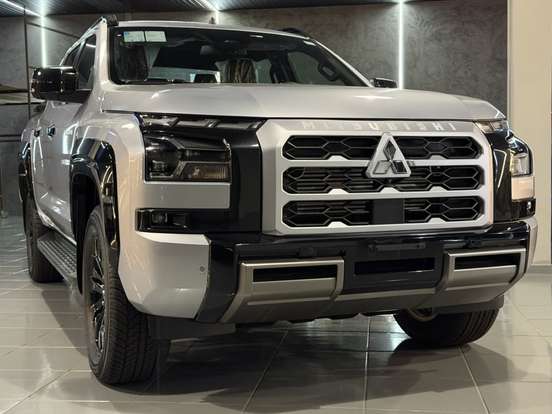 MITSUBISHI-TRITON-2.4 BITURBO DIESEL CD KATANA 4X4 AUTOMÁTICO MITSUBISHI-TRITON-2026