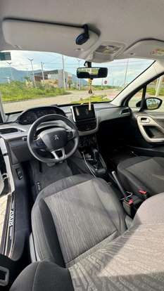 PEUGEOT-2008-2022
