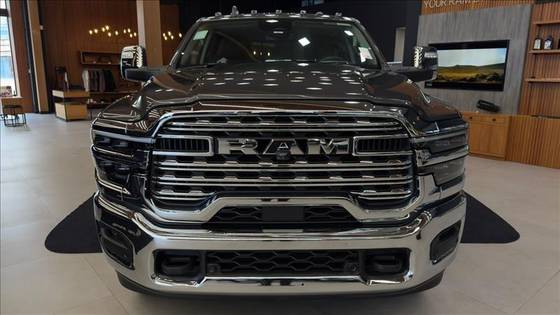 RAM 3500 6.7 I6 TURBO DIESEL LIMITED LONGHORN CD 4X4  AUTOMÁTICO