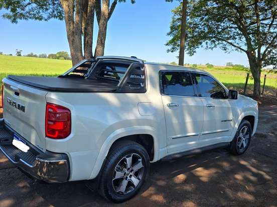 RAM-RAMPAGE-2.0 TURBO DIESEL LARAMIE 4X4 AUTOMÁTICO RAM-RAMPAGE-2023