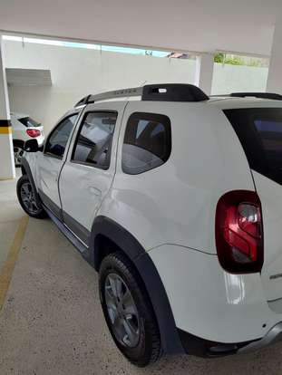 RENAULT-DUSTER-2018