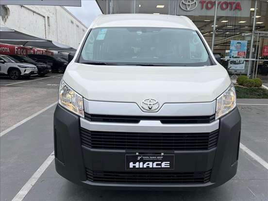 TOYOTA-HIACE-2.8 D-4D TURBO DIESEL MINIBUS 15+1 DX AUTOMÁTICO TOYOTA-HIACE-2024