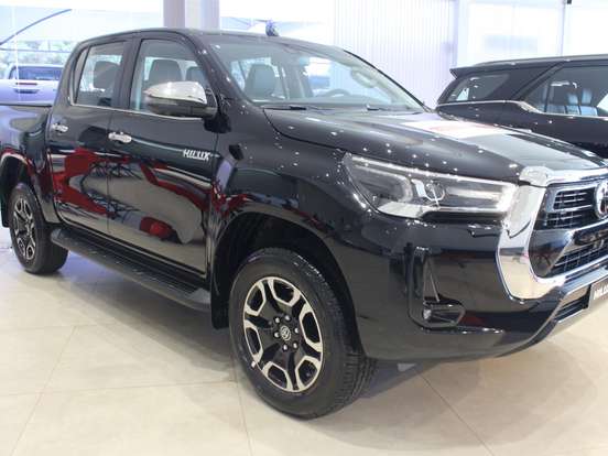 TOYOTA-HILUX-2.8 D-4D TURBO DIESEL CD SRX 4X4 AUTOMÁTICO TOYOTA-HILUX-2026