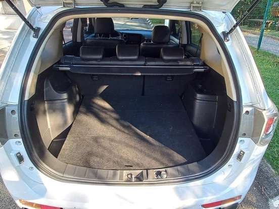 MITSUBISHI-OUTLANDER-2.0 16V GASOLINA 4P AUTOMÁTICO MITSUBISHI-OUTLANDER-2015