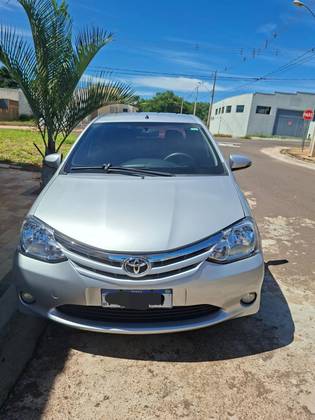 TOYOTA ETIOS 2015 1.5 XLS SEDAN 16V FLEX 4P MANUAL