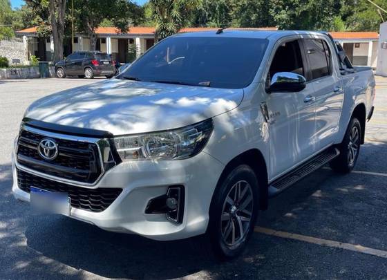 TOYOTA HILUX 2.7 SRV 4X4 CD 16V FLEX 4P AUTOMÁTICO
