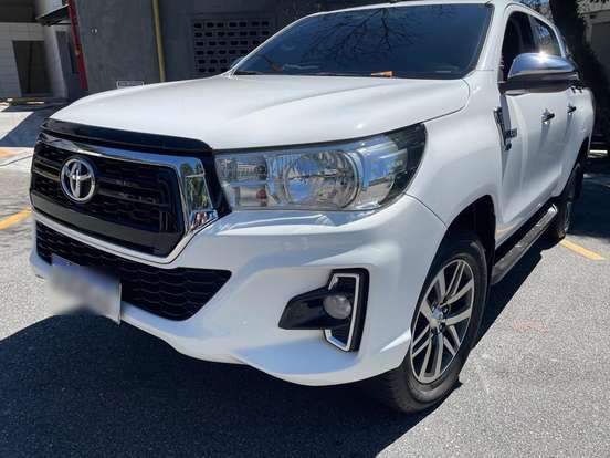 TOYOTA-HILUX-2.7 SRV 4X4 CD 16V FLEX 4P AUTOMÁTICO TOYOTA-HILUX-2018