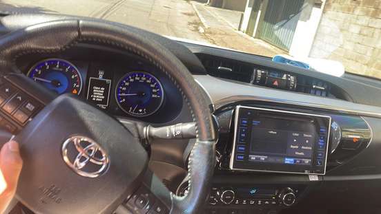 TOYOTA-HILUX-2.7 SRV 4X4 CD 16V FLEX 4P AUTOMÁTICO TOYOTA-HILUX-2018