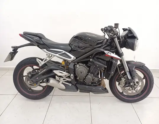 TRIUMPH STREET TRIPLE 765 RS 