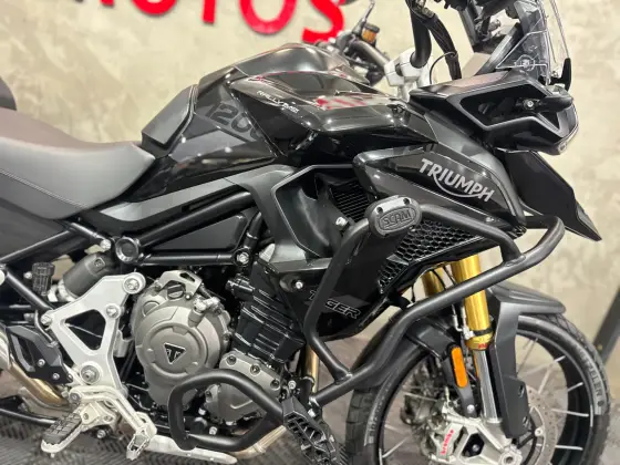 TRIUMPH TIGER 1200 BLACK EDITION 