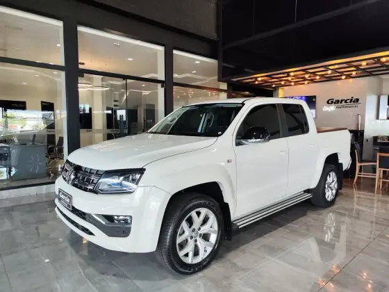 VOLKSWAGEN AMAROK 3.0 V6 TDI DIESEL HIGHLINE CD 4MOTION AUTOMÁTICO