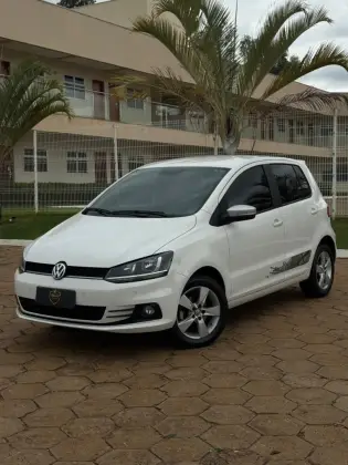 VOLKSWAGEN FOX 1.6 MI ROCK IN RIO 8V FLEX 4P MANUAL VOLKSWAGEN FOX 1.6 MI ROCK IN RIO 8V FLEX 4P MANUAL