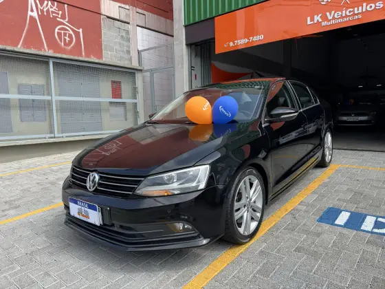 VOLKSWAGEN JETTA 2.0 TSI HIGHLINE 211CV GASOLINA 4P TIPTRONIC