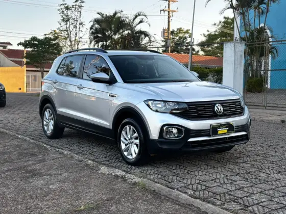 VOLKSWAGEN T-CROSS 1.0 200 TSI TOTAL FLEX SENSE AUTOMÁTICO