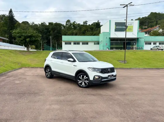 VOLKSWAGEN T-CROSS 1.4 250 TSI TOTAL FLEX HIGHLINE AUTOMÁTICO