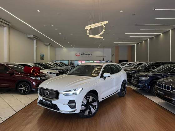 VOLVO XC60 2.0 T8 RECHARGE ULTIMATE AWD GEARTRONIC