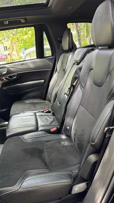VOLVO-XC90-2020