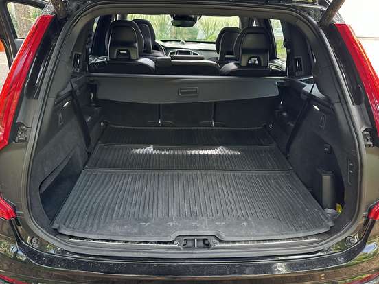 VOLVO-XC90-2.0 T8 HYBRID R-DESIGN AWD GEARTRONIC VOLVO-XC90-2020