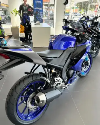 YAMAHA-YZF R15-2026